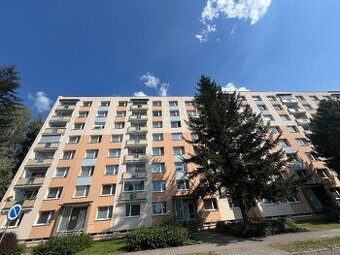 Pronajme pěkný zařízený byt 2+1, Ústí n. Orlicí