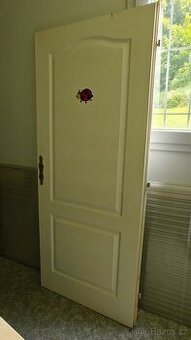 2x dveře vnitřní, bílé se vzorem, pro 80zárubně, levý pant