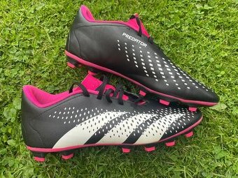 Kopačky Adidas Predator Accuracy 4 FXG 42