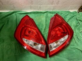 světla ford fiesta mk6 světla