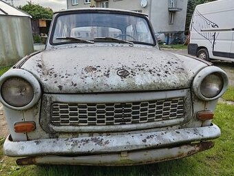 Trabant koupím