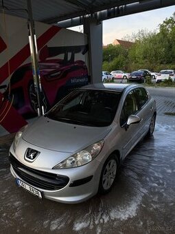 Peugeot 207 1.6 hdi, rok 2007