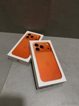 Apple iPhone 17 Pro 256GB oranžový