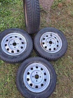 Pneumatiky zimní, kola 165x70x13 Škoda Felicia