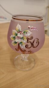 Sklenička zdobená zlacená k výročí 50.