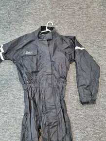 Kombinéza do deště. Vel XS unisex.