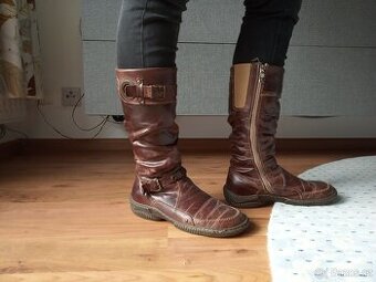 Zimní kozačky kožené LASOCKI -CCC v.38- TOP STAV