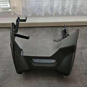 Štít pod motor