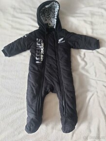 ZIMNI KOMBINEZA / BUNDA / CEPICE  4 - 6 mesicu