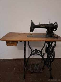 Šicí stroj PFAFF PRECIOSA