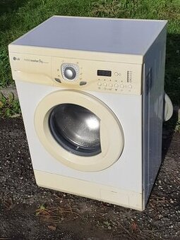 LG pračka 45cm A+ doprava možná