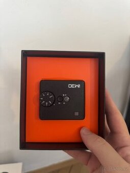 Miniaturní blesk pro fotoaparát