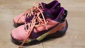 Dívčí basketbalové boty Freak