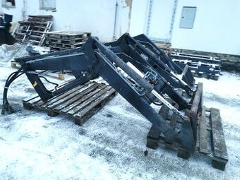 ČELNÍ NAKLADAČ NA ZETOR 7245 S LOPATOU