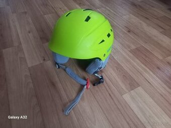 LYŽAŘSKÁ HELMA DĚTSKÁ HATCHEY