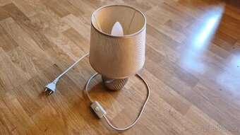 Naléhavý Prodej Moderní Stolní Lampa - Zlevněná Cena 350kč