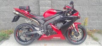 Yamaha yzf R1