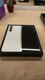 Galaxy Fold 5 512 Gb bílý