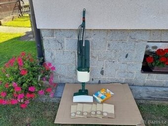 Vysavač Vorwerk 121 s elektronickou klepaci hlavicí