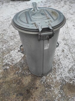 PRODÁM PLECHOVOU POPELNICI