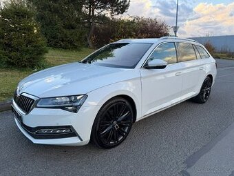 Škoda Superb 3 L&K kombi r.v. 2022 bufík dsg 2.0TDi 110kw