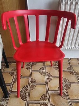 Židle plastová červená Ikea