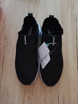 Sportovní dámské boty