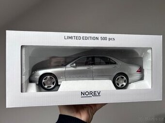 Mercedes s55 v220 norev 1:18