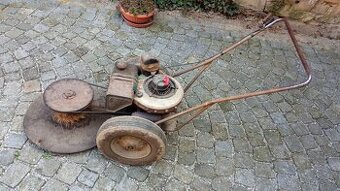 Žačka, sekačka na vysokou trávu Jikov