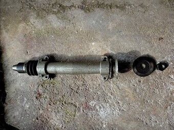 Hřídel k cirkulárce.