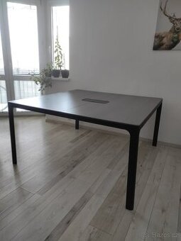 Stůl Bekant hnědý