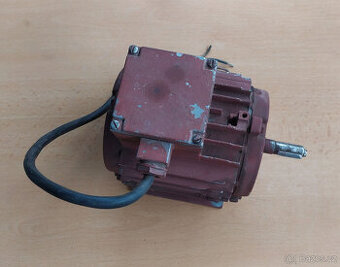 Elektromotor z ventilátoru