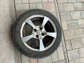pneu na Opel 185/ 60 R15  H včetně disků