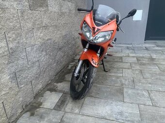 Honda cbr 125 2006 - 1