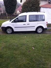 vw caddy life 2.0TDi 103kw r.v.2009 digi.klima,tažný,5 míst