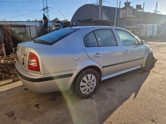 Škoda Octavia 1.6 74kw Díly