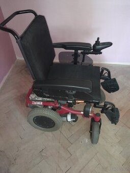 Elektrický invalidní vozik