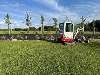 Pásový minibagr Takeuchi TB216