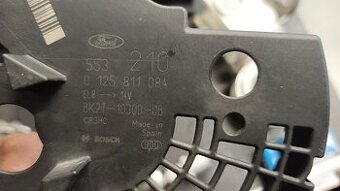 Bosch 0125811084 alternátor Ford 14V / 210 A,