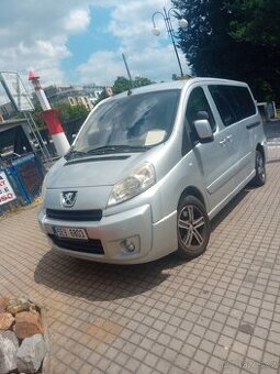 Peugeot Expert 2008