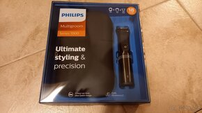 Holící strojek Philips series 7000