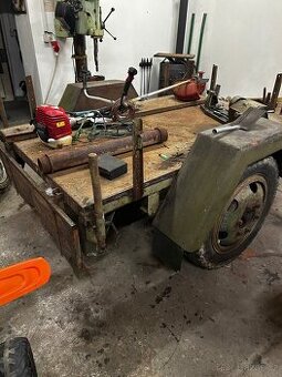 Kára za traktor