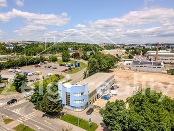 Pronájem kanceláří (420m²) a skladu (40m²) poblíž centra Brn