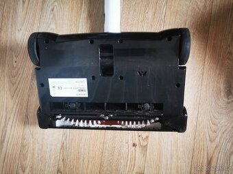 Dobíjecí smeták Bissell Supreme Sweep Turbo