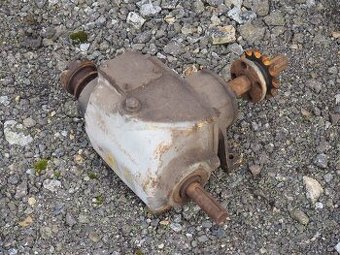 Úhlová převodovka převod - malotraktor