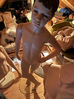 Prodám figuríny do obchodu/secondhandu…