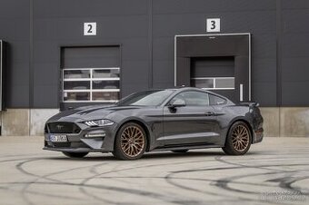 Ford Mustang 5.0 GT 2018 EU verze