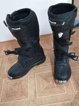 Motocrossove oblečení