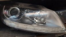 VW Phaeton facelift 2008- L+P přední Xenon