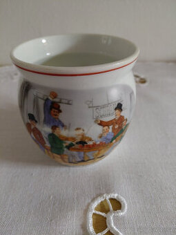 Retro starý hrnek-kafáč